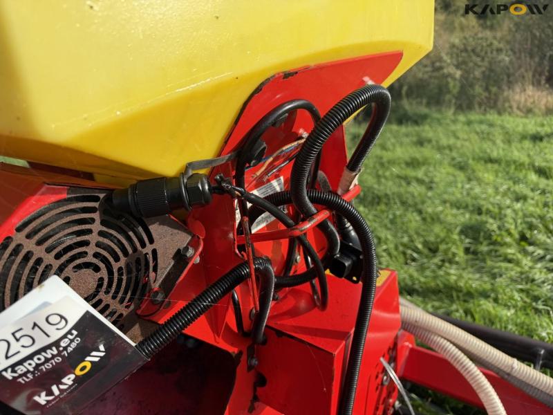 Unia Ares L4 disc harrow with seed box 25