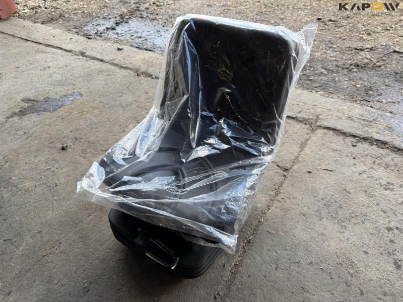 Universal seat 1