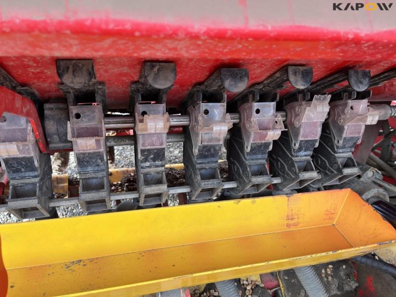 Väderstad 300S Super XL seed drill 32