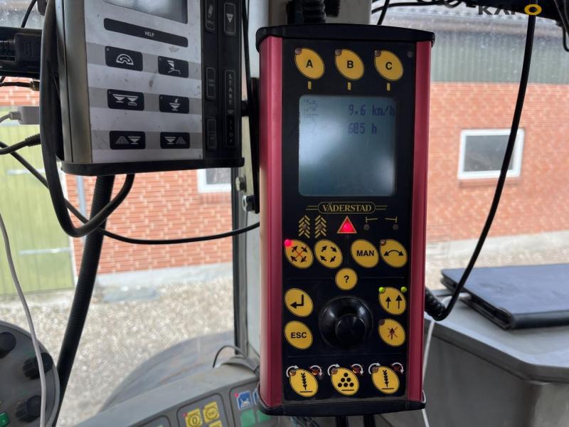 Väderstad 300S Super XL seed drill 44