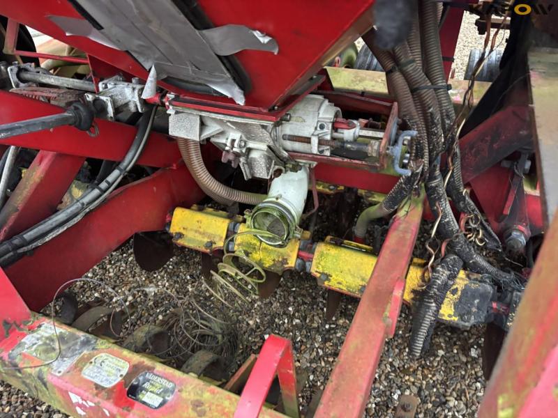 Väderstad 400p seed drill - burnt 16