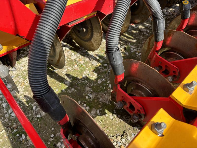 Väderstad 4 m. seed drill 17
