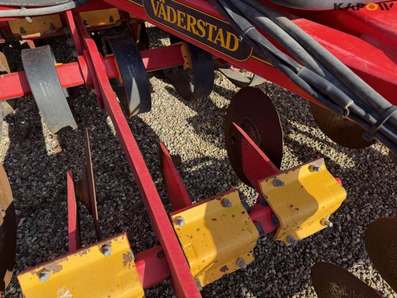 Väderstad Rapid 400C seed drill 17