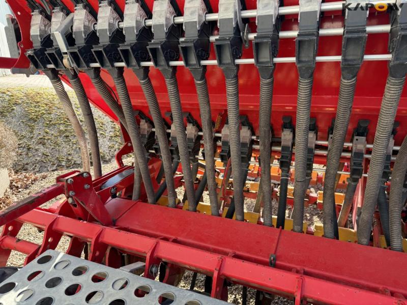 Väderstad Rapid 400C seed drill 36