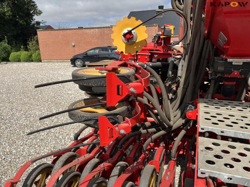 Väderstad Spirit 400 C seeder 37