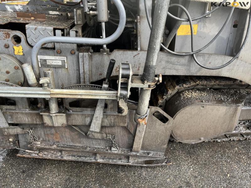 Vögele 1300-3i asphalt paver 21