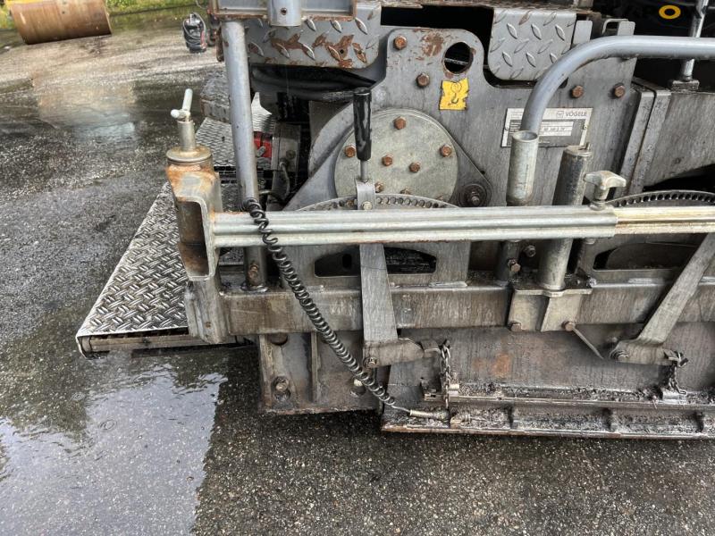 Vögele 1300-3i asphalt paver 22