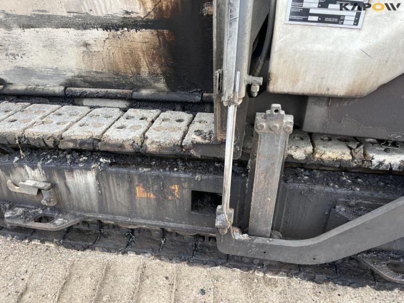 Vögele Super 1300-3I asphalt paver 11