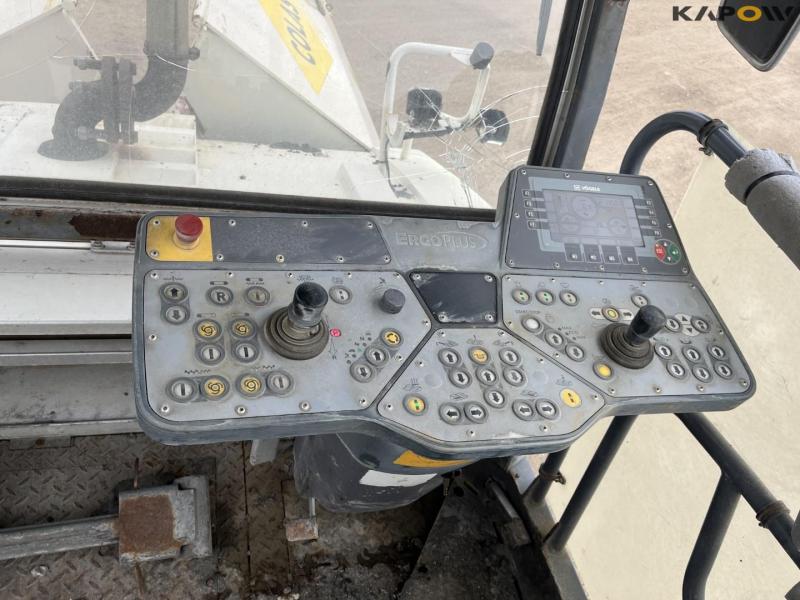 Vögele Super 1300-3I asphalt paver 31