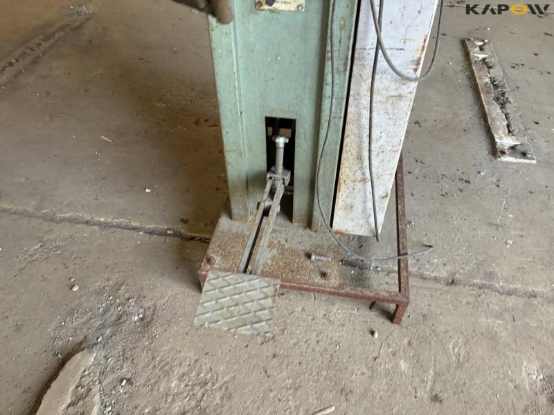 V. Løwener N302 spot welder 9