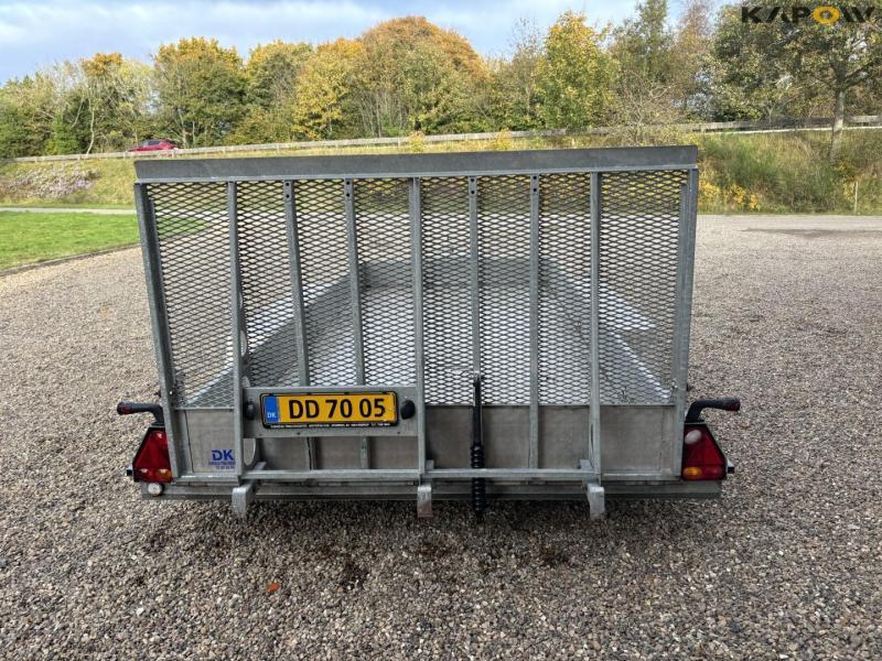 VA, 3520M5 trailer 6