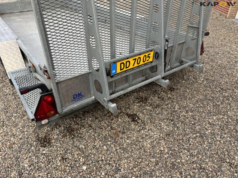 VA, 3520M5 trailer 25