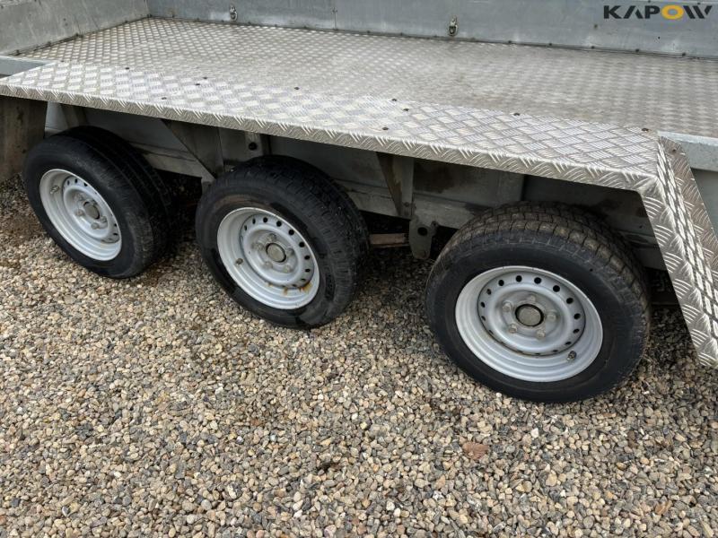 VA, 3520M5 trailer 28