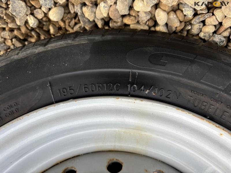 VA, 3520M5 trailer 32