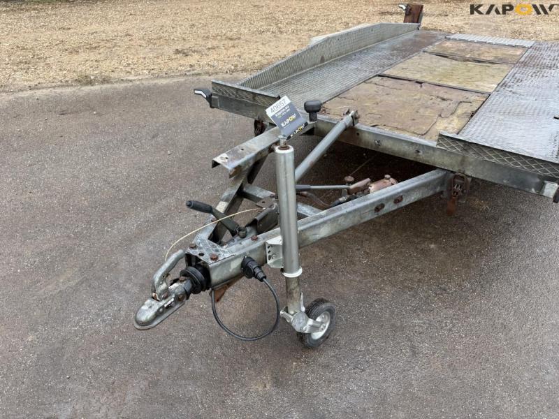 VA 2000 trailer 10