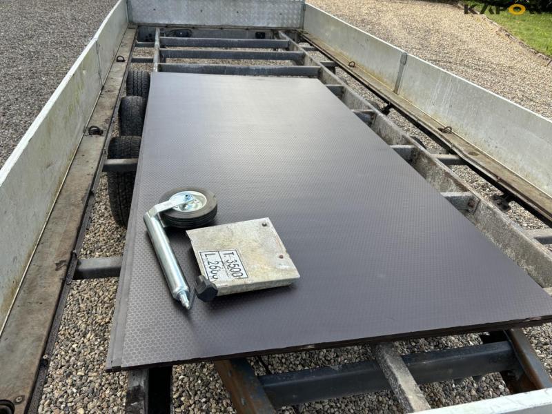 VA trailer - Without registration certificate 24