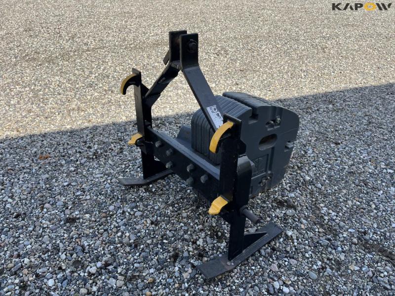 Weight block for SMS hitch 5