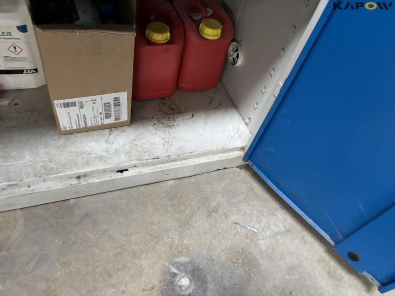 Workshop steel cabinet 8