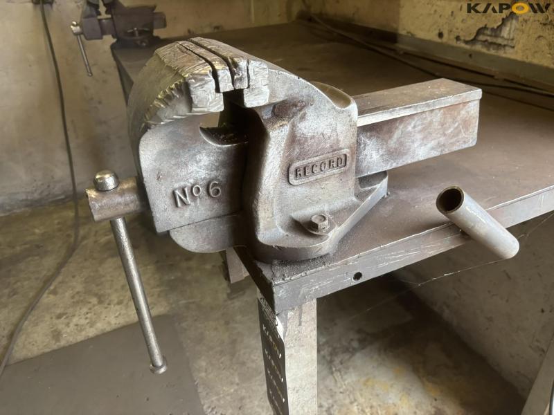 Workshop/welding table 8