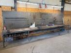 Workshop table with contents 3