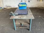 Workshop table with vice and contents 8