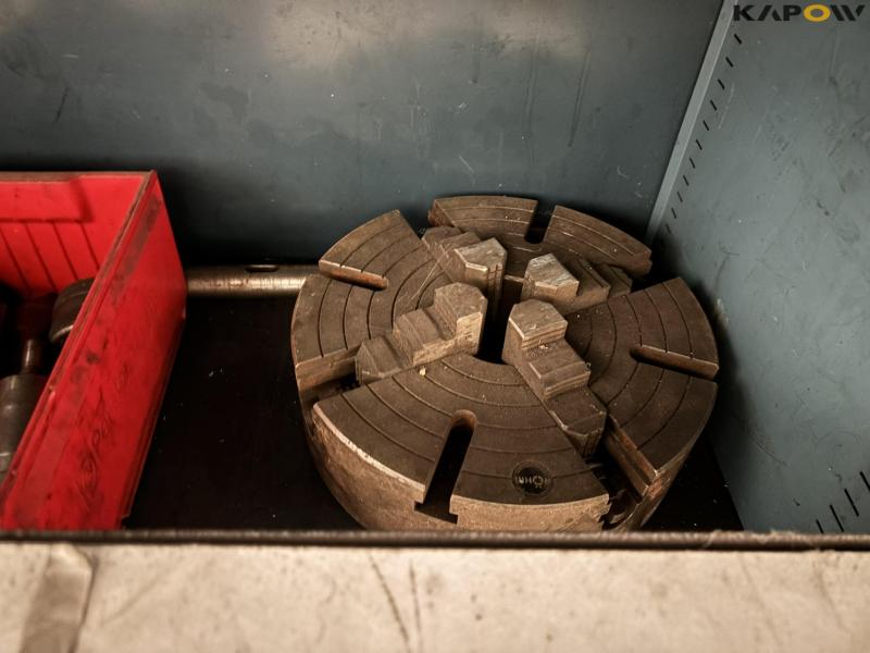 Miscellaneous workshop equipment 34