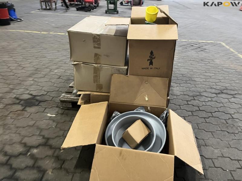 Workshop equipment 4