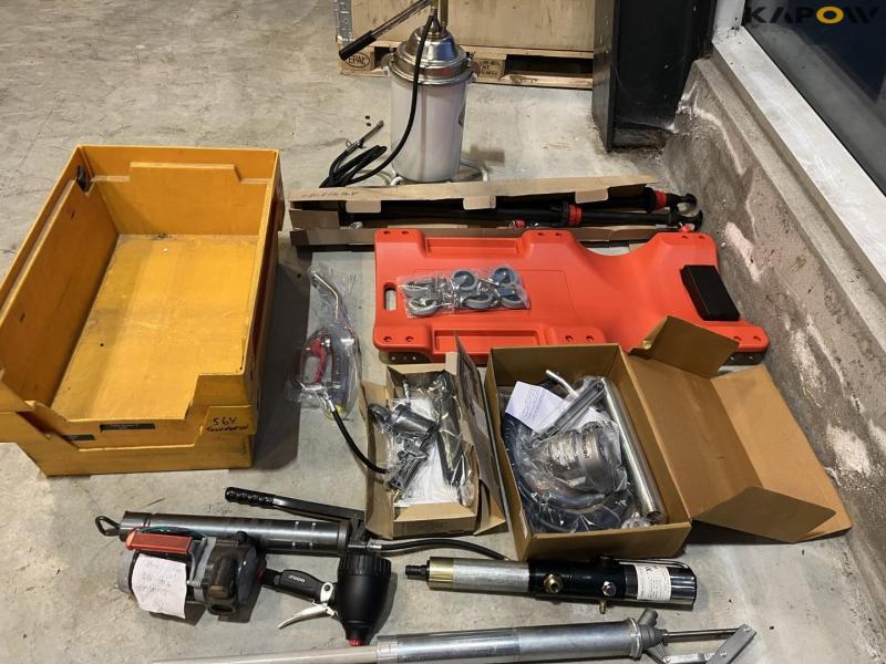 Workshop equipment 5