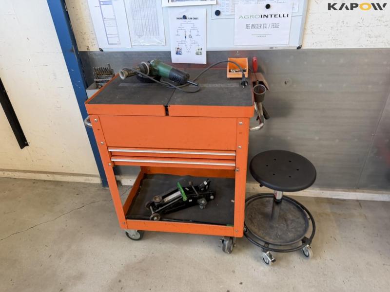 Workshop trolley and board 2