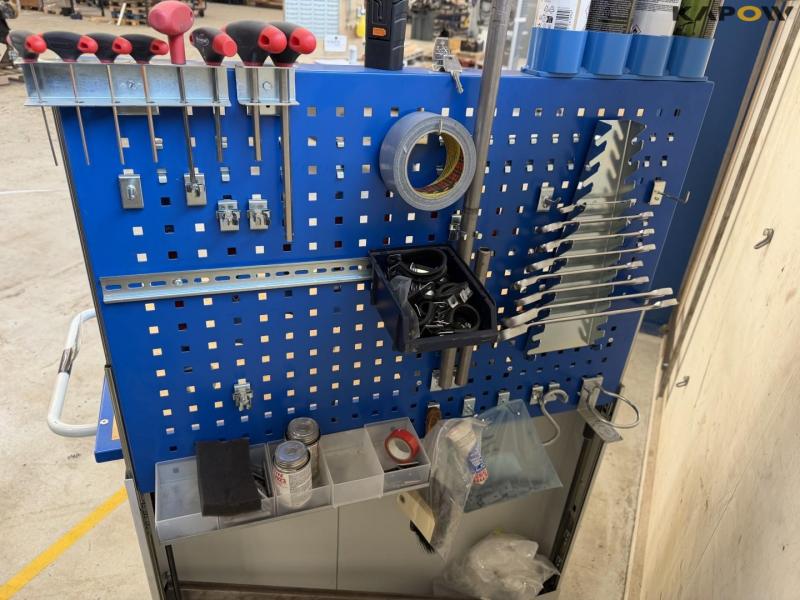 Workshop trolley 7
