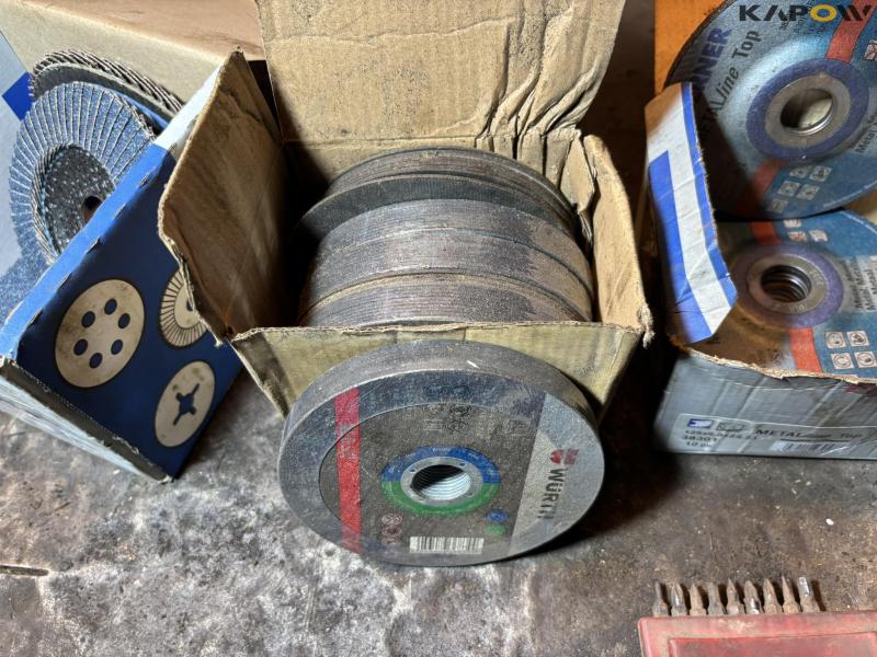 Miscellaneous tools 22