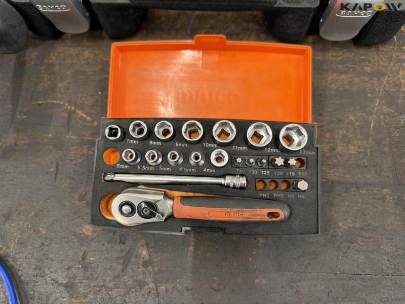 Tool table with tools + wall cable reel 8