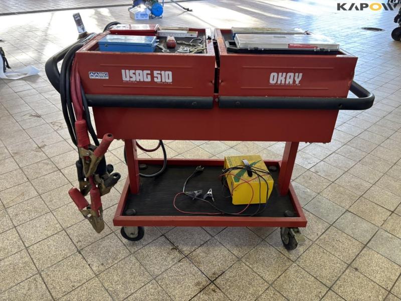 Tool trolley with contents 6