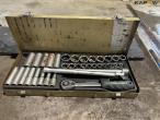 Tool trolley with contents 20