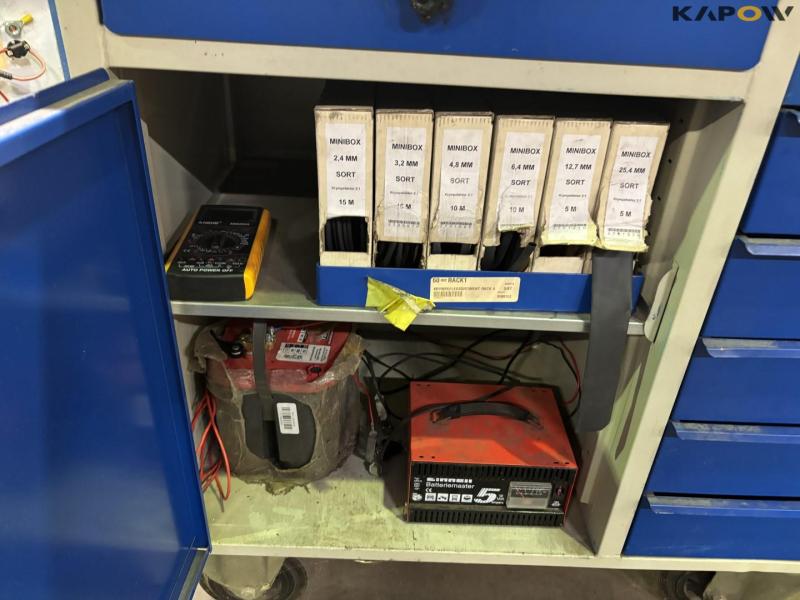 Tool trolley with light test station 12
