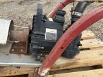 Liquid pump 9