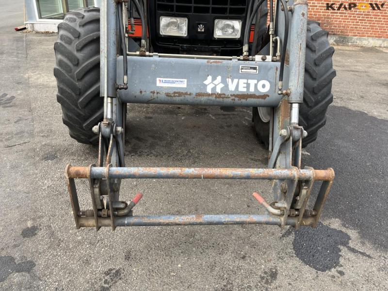 Valmet 505 front loader tractor 19