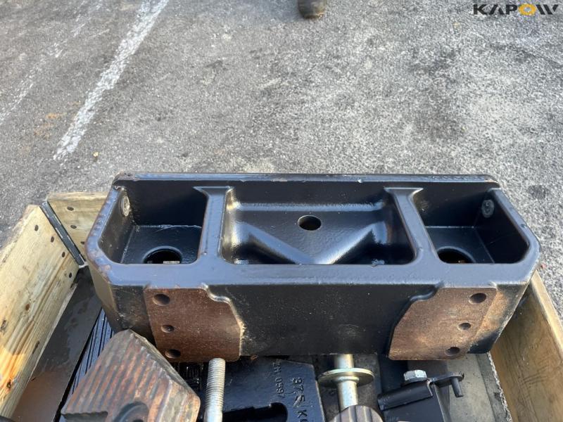Valmet weight blocks with weight block holder 12