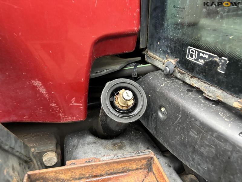 Valtra T150 tractor with front loader 85