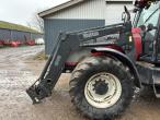 Valtra T150 tractor with front loader 9