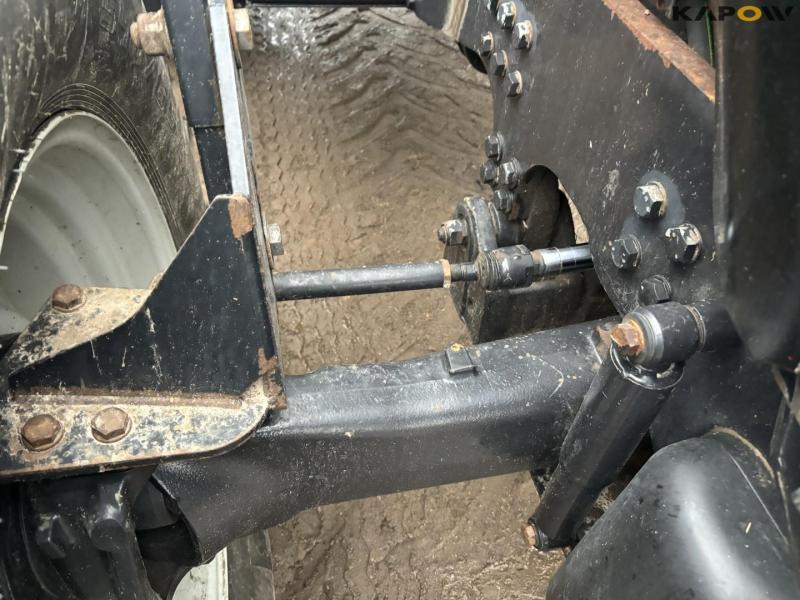 Valtra T191 tractor 19