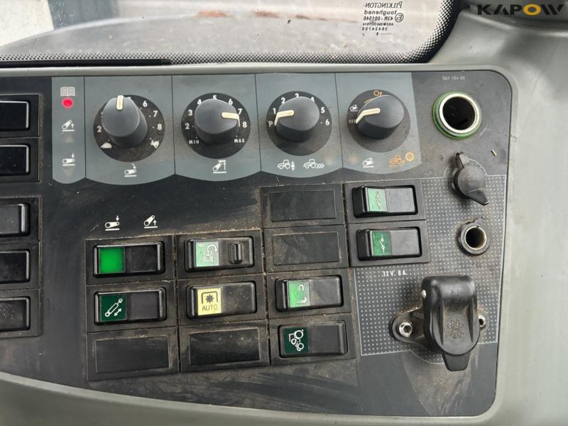 Valtra T191 tractor 66