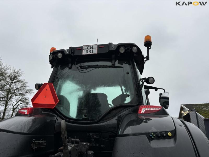 Valtra T234 front loader tractor 27