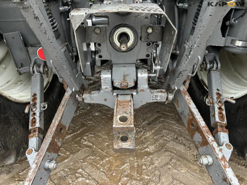 Valtra T234 front loader tractor 38