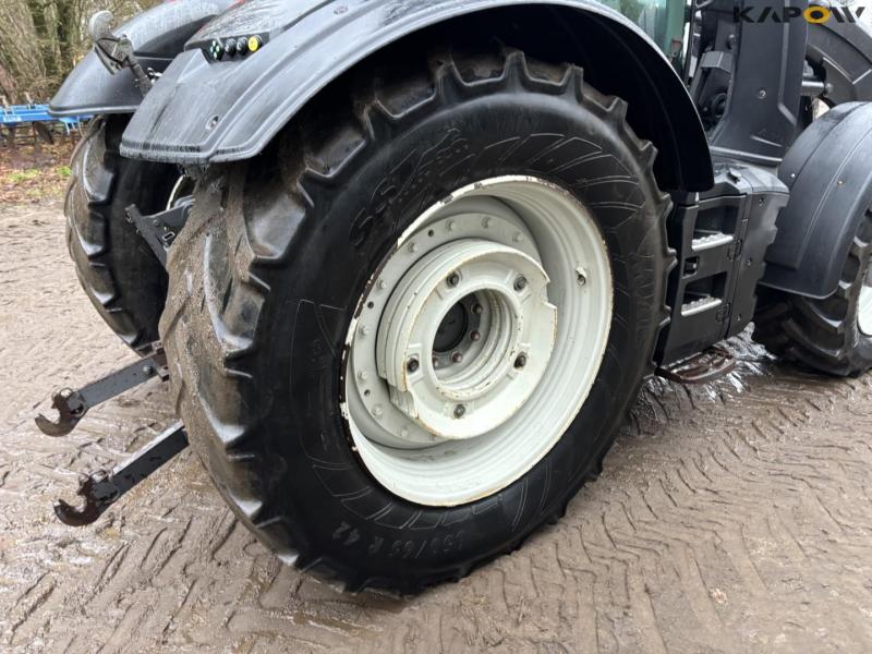 Valtra T234 front loader tractor 67