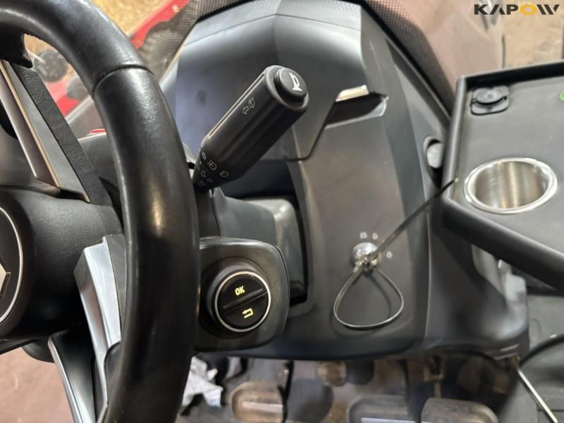 Valtra T235 Twintrac tractor with front linkage - reversible 56