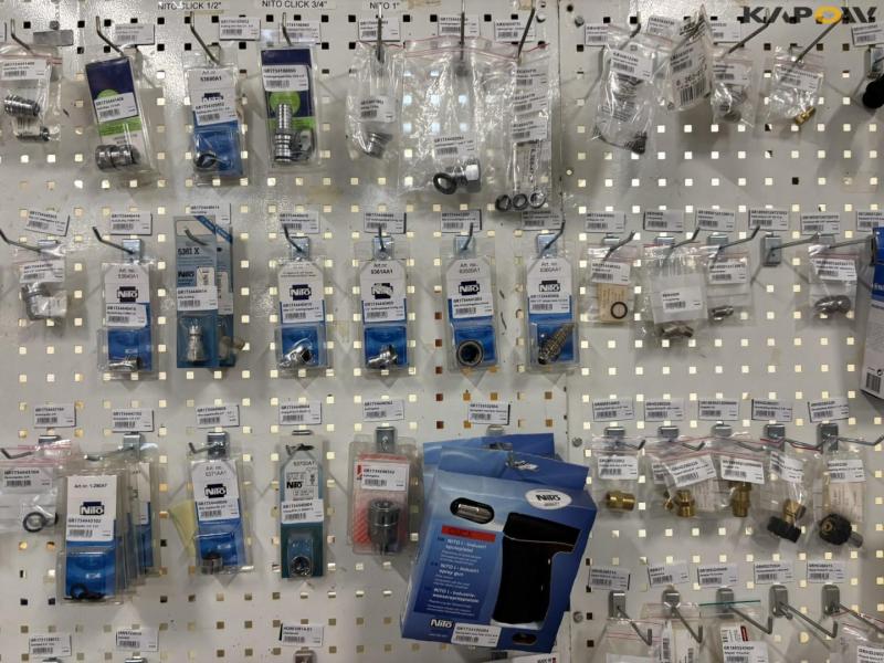 Water fittings and equipment 4