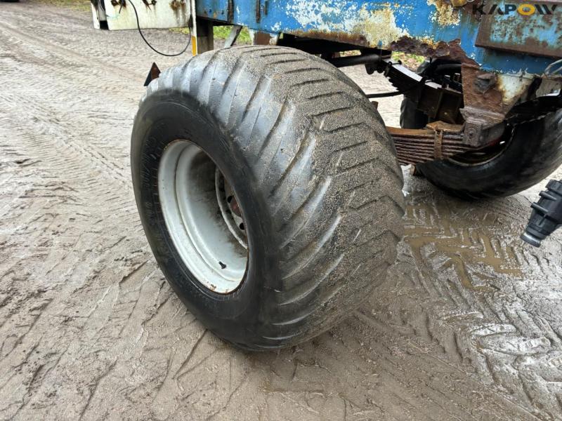 Water wagon / dan manure 43