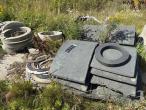Road barrier + concrete rings 1