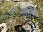 Road barrier + concrete rings 2